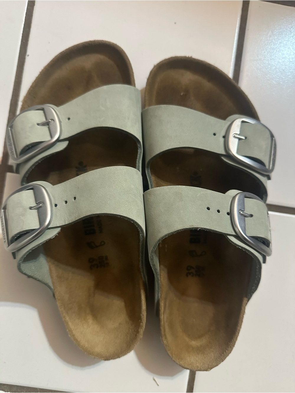Arizona Big Buckle — Pure sage, EU size 39 regular/wide